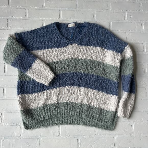 Altar'd State Chunky Knit Cozy Blue Striped Oversized Pullover Sweater -sz M/L - Picture 3 of 5